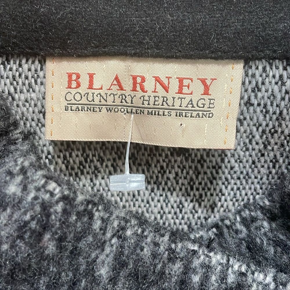 Blarney Woollen Mills Maggi Wool Cape Gray Black - O/S - NWOT - $298.00 - Picture 6 of 16